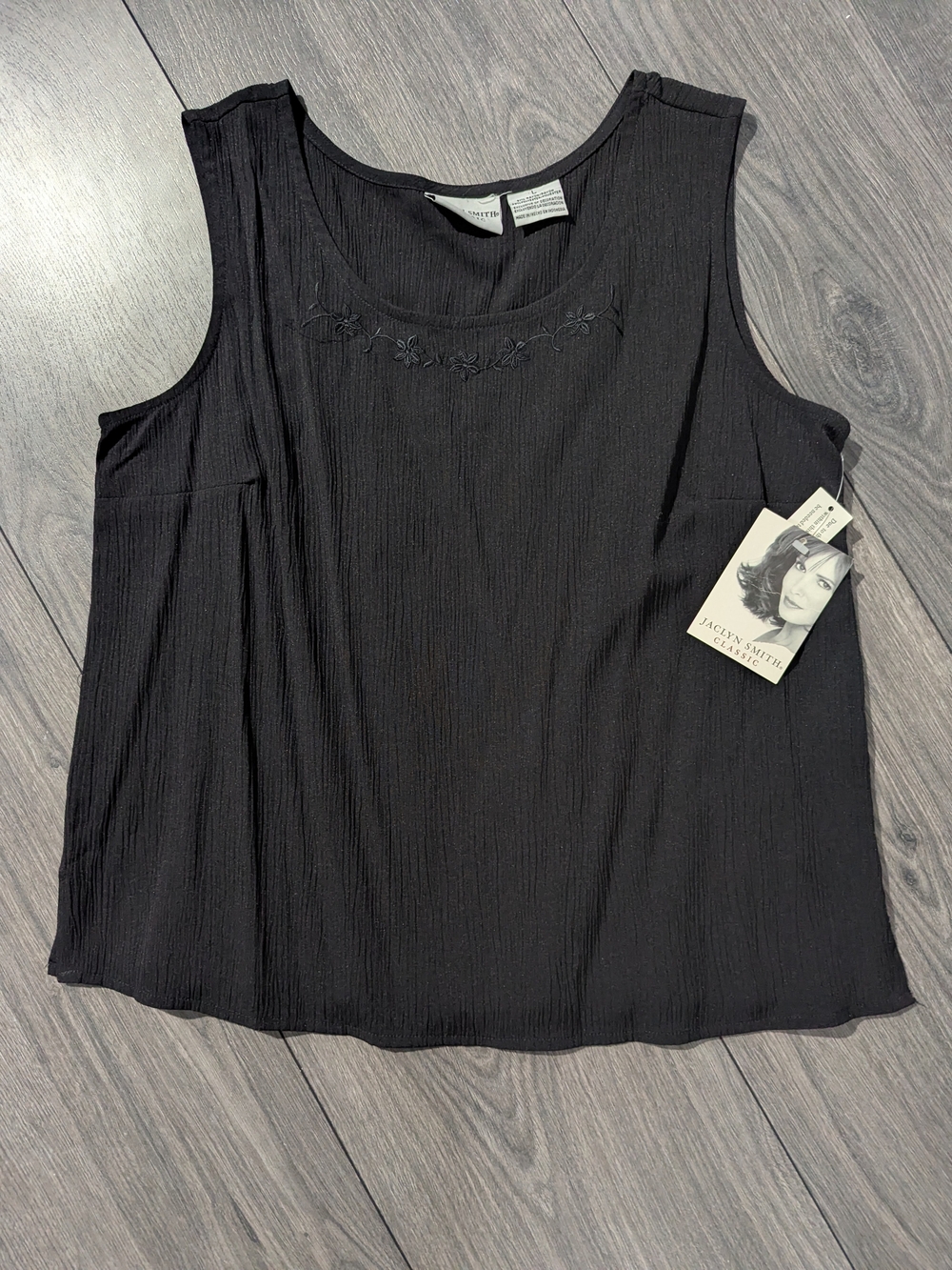 NWT Vintage 90s Jaclyn Smith Crepon Embroidered Tank Top Black Size L